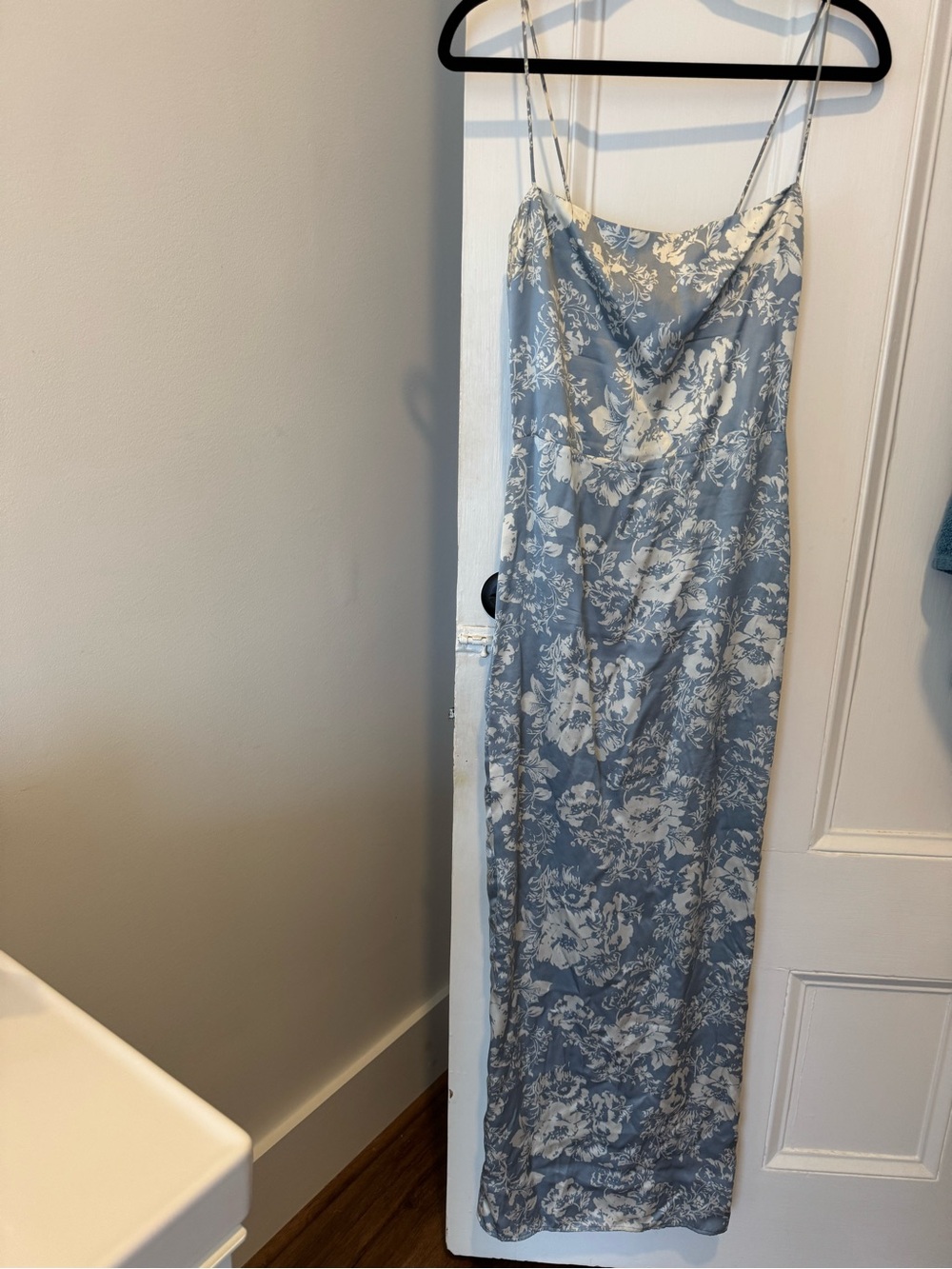 Damaged Reformation Silk Frankie Dress Blue White Floral Size 4